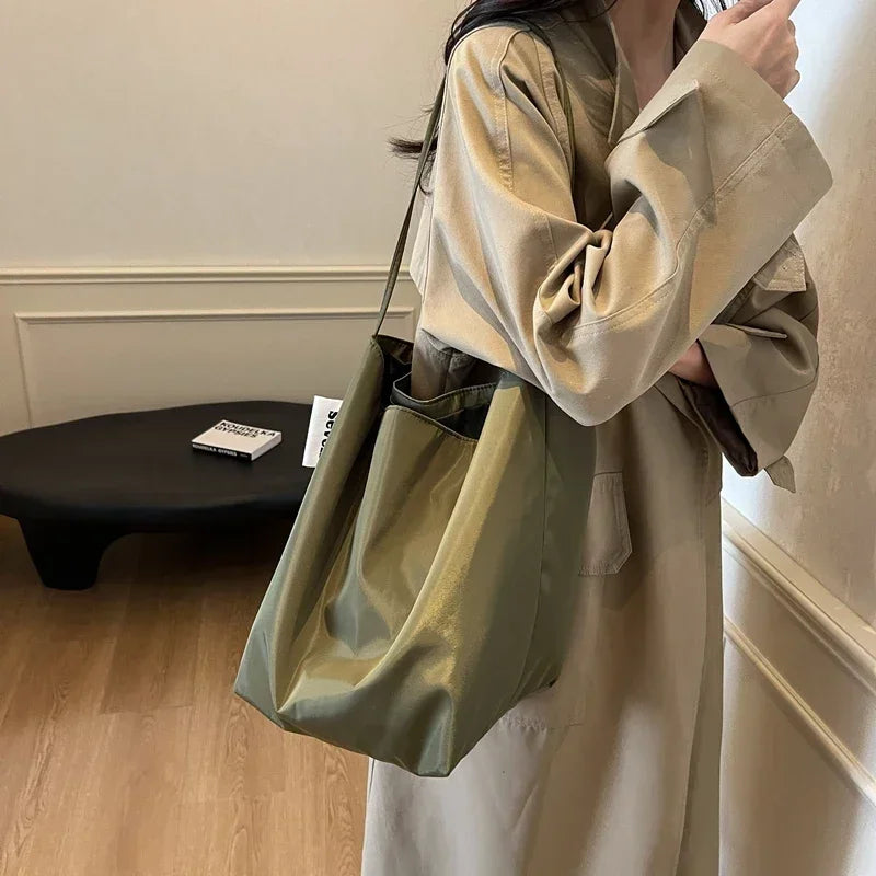 Cevik Shoulder Tote Bag — The All-Day Carry That Moves With You